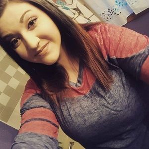 Meet your Posher, Tori